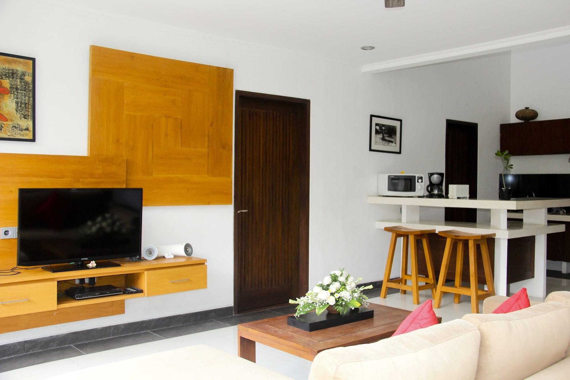 Delu Villas & Suite Kerobokan  Exterior photo